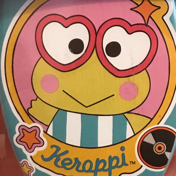 Hello Kitty & Friends Keroppi Limited Edition Detangling Brush Accessory Bundle - Picture 4 of 7